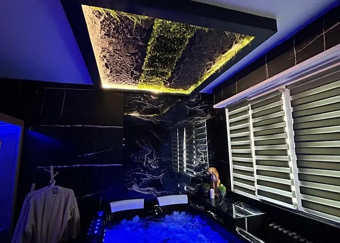 Apartament Le Prestige Jacuzzi Et Sauna Traditionnel Miluza